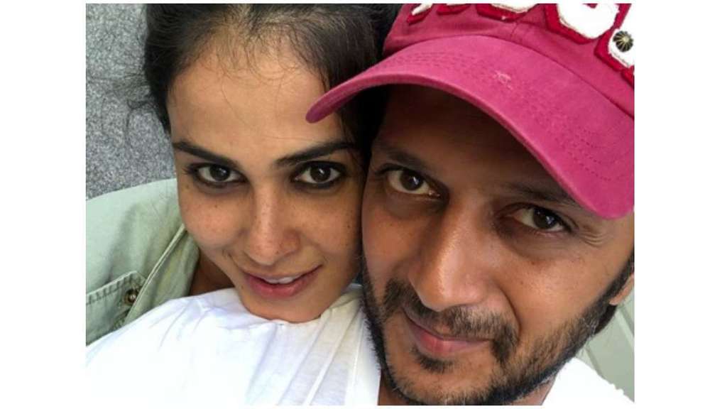 Many More Happy Birthday Riteish Deshmukh: Genelia wishes her \"forever\" with a heart-warming message, see pics 