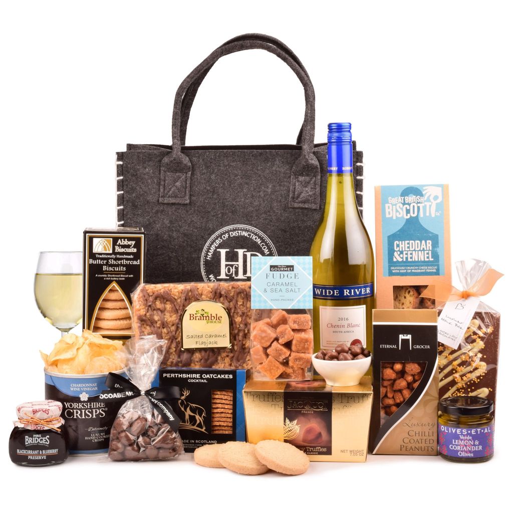 Winter Wonderland Christmas Hamper pamperhampercompany.co.uk/product/winter…