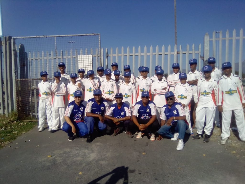 HPCricketClub's tweet photo. Our u13 Boys and Girls ready for the @awqafsa T20 - Make us proud. Remember “Respect, Good Attitude and most important, have Fun🏏🇿🇦💙 @ashrafallie2918 @WPWomensCricket @wp_cricket @CobrasCricket #promotingsocialcohesion https://t.co/1BI4oTvpoq