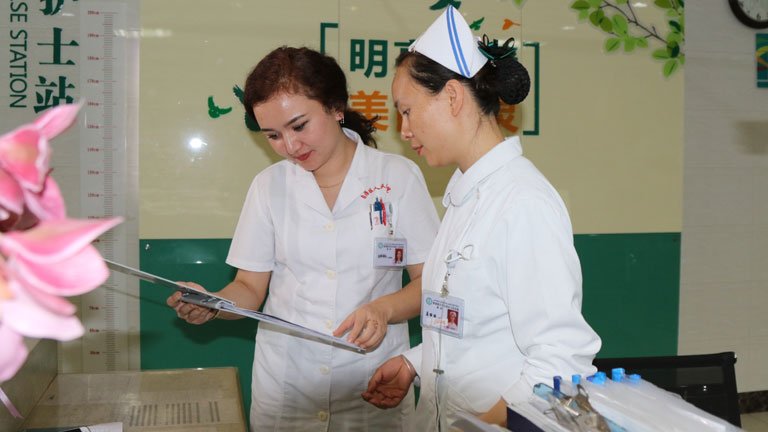 Reform ve dışa açılmanın 40 yılında #Xinjiang goo.gl/zV7jJX