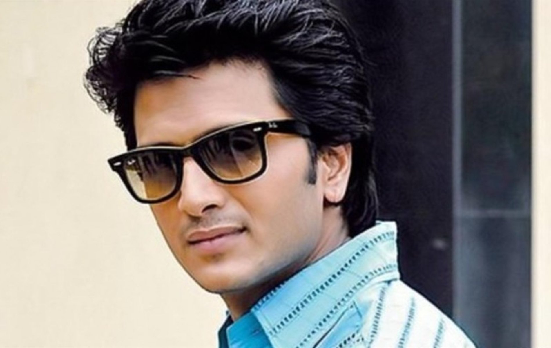 Happy birthday Riteish Deshmukh, wish you wonderful time  