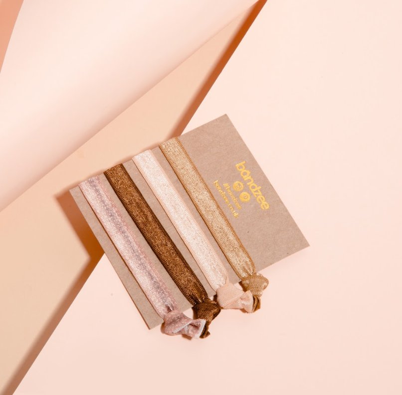 bandzeeUK's tweet photo. Last minute gift needed? Stocking seem a bit light? Click the link in our bio to grab a set of bandzees now! The Fawn collection is one of our faves, full of neutrals, and looks great with all hair colors x  #bandzee #hair #fawn #hairaccessories #beauty #fashion #Christmas https://t.co/qsDjQQzAVe
