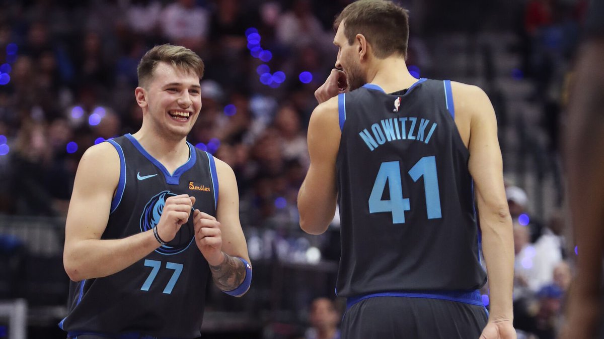 Doncic y Nowitzki, ante los Kings.