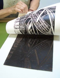 New art courses for 2019 <a href="/ThePrintShed/">Jill Barneby</a> - give a Gift Voucher. Learn about Linocut, Etching, Collagraph, Painting, Drawing and other arty-crafty stuff. 🙂