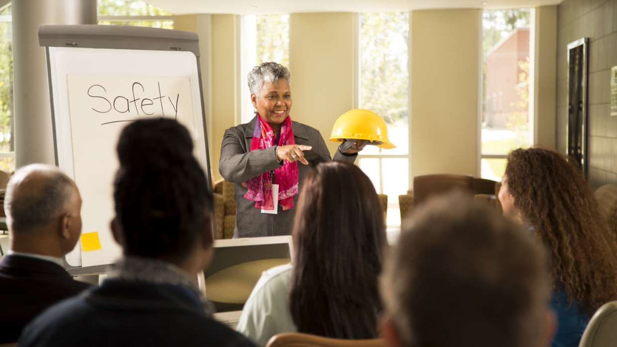 TrainingZone's tweet photo. Why a learner-centred approach to training never dates. https://t.co/RqPvGpDcKk #learning https://t.co/1gvmKoWjQg