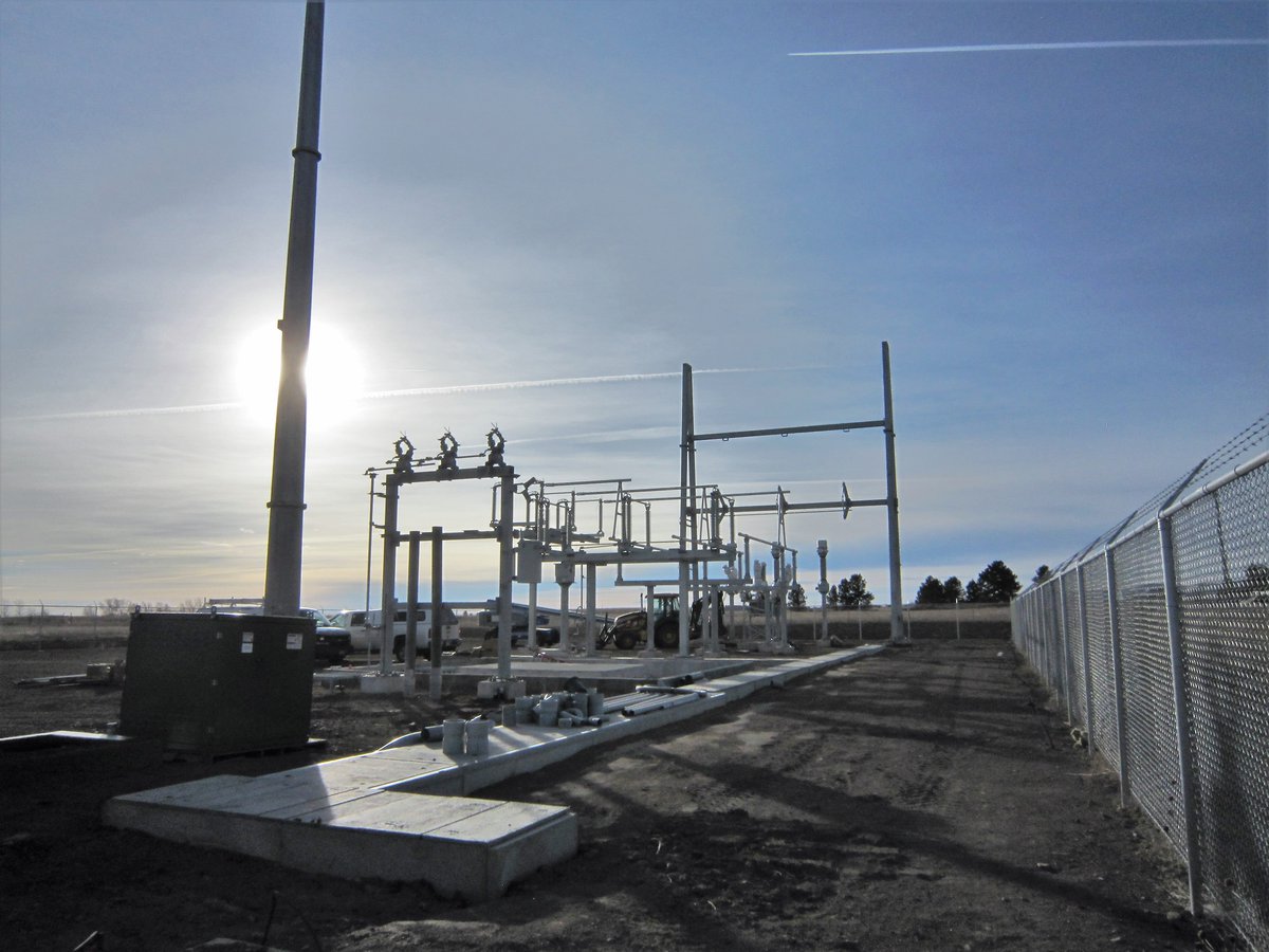 NREL_MechTherm's tweet photo. Double the pleasure, double the generating capacity. Construction is underway to upgrade @NREL's #generationcapacity at the NWTC from 10 MW to 19.9 MW. When complete in Nov 2019, more megawatt-scale research on #solarpower, batteries, and #windpower can occur simultaneously. https://t.co/bHT19sJgzP