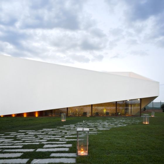 arteh's tweet photo. New Year’s Eve Package - 1 Night at L'AND Vineyards Resort - Portugal - Alentejo - Montemor-o-Novo https://t.co/1mqkuSCKoC https://t.co/j9lkBjPbPz