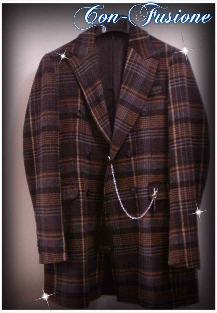 CFusione's tweet image. Cappotto con fantasia a quadri a soli 155€! 
Taglie disponibili: 46-50