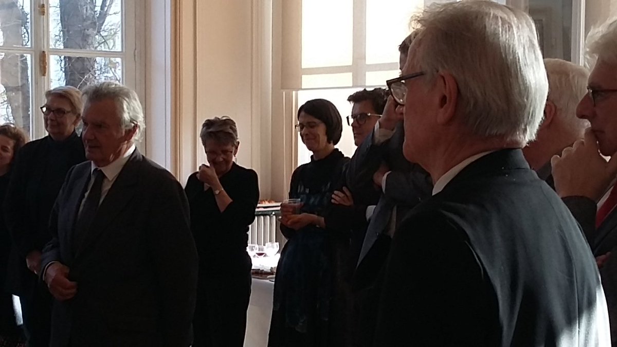 prademfaure's tweet photo. @Abbayeauxdames changement de président pour l'association des Centres Culturels de Rencontres 
Outil de rayonnement territorial https://t.co/kVhFzdfxqh