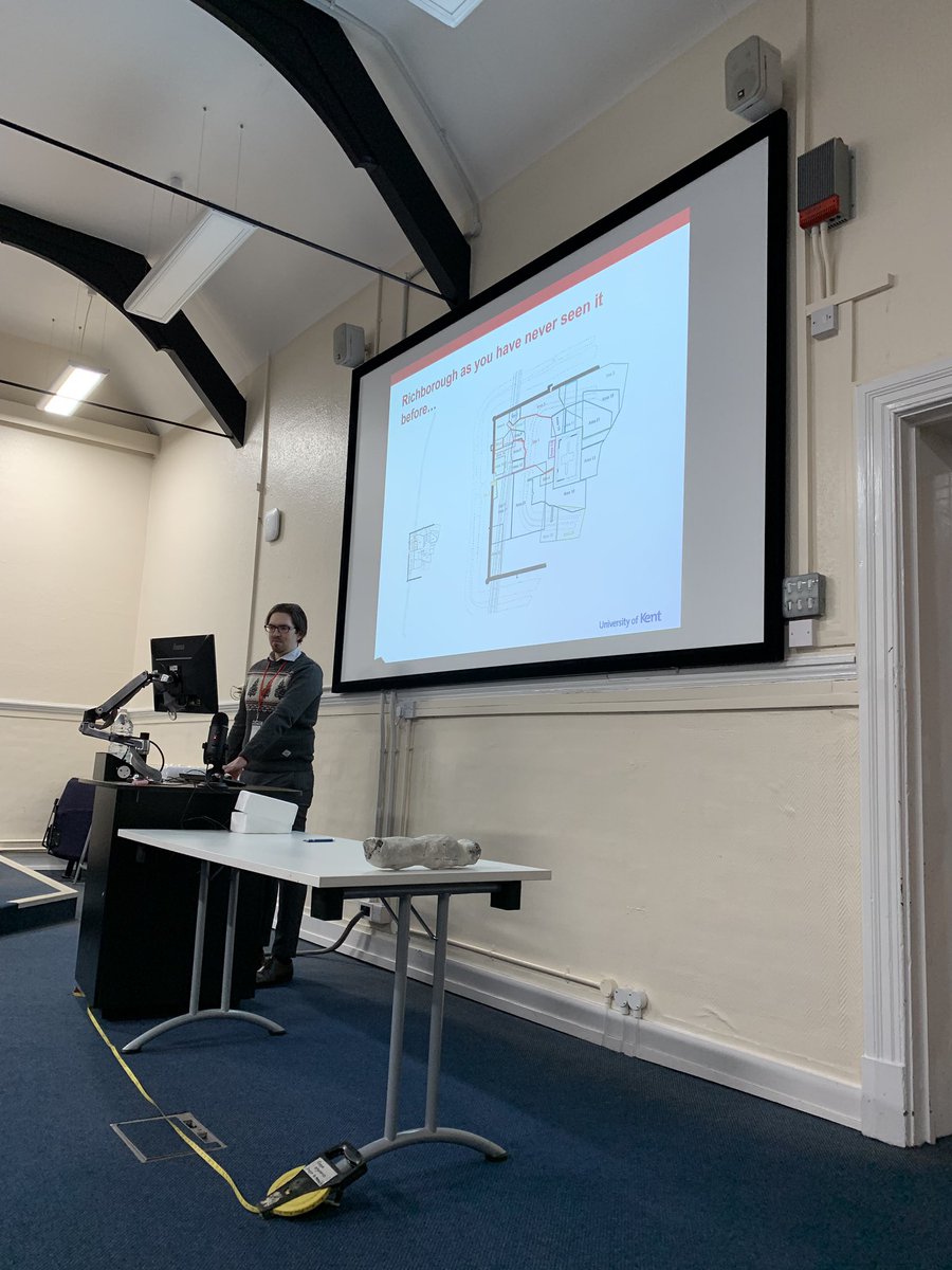 emilyhanscam's tweet photo. Philip Smither on recycling Richborough and the #romanfrontier in Kent #tag107 @DevaTag2018 https://t.co/rp2aLRxjaK