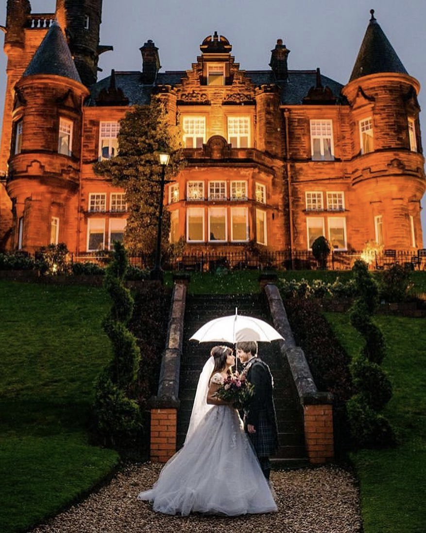 "If you want the rainbow, you've got to put up with the rain"☂️

Beautiful shot from our bride @sjtravels winter wedding

📸 <a href="/johnclarkphotos/">John Clark Photos</a>