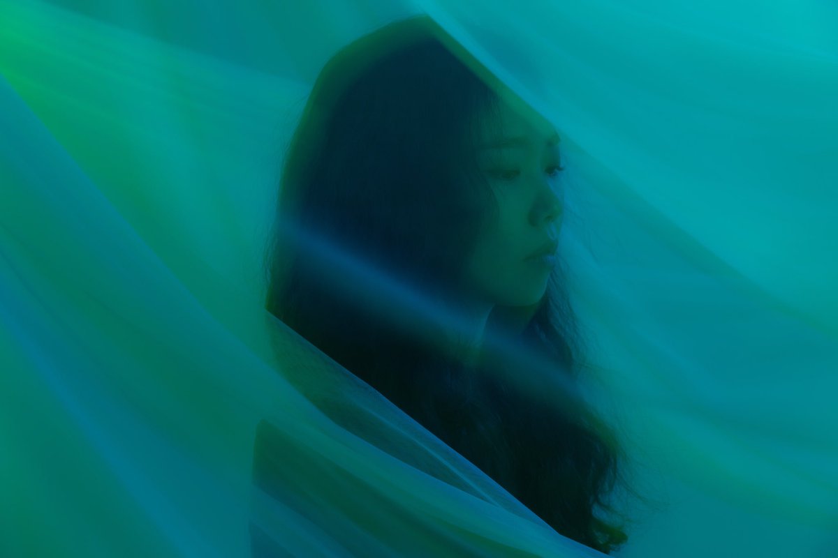 PICKASS0's tweet photo. [Interview] 2018년 가장 인상적인 움직임을 보여준 국내 아티스트죠. 박지하를 피카소가 만났습니다. 

https://t.co/dlUbeLCACB https://t.co/SBIQ14lrb9