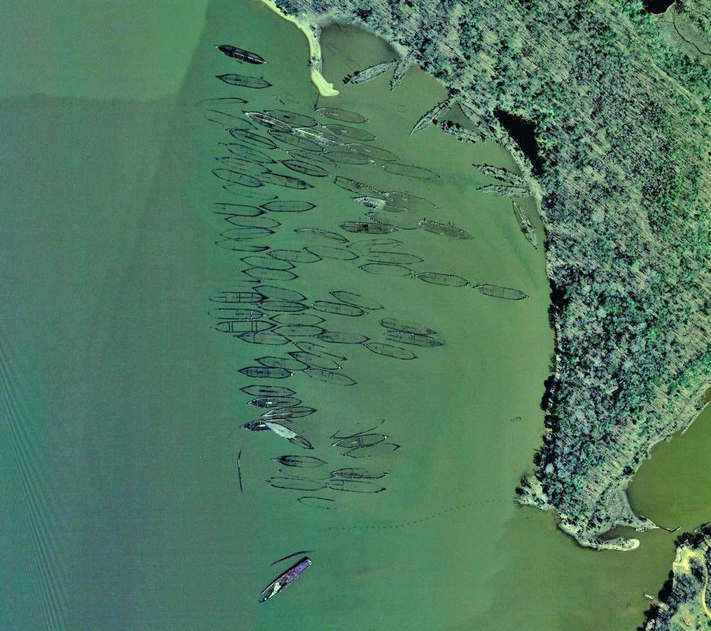 ゆきまさかずよし さまよう幽霊艦隊 T Co 8kewgffl4x 米東海岸マローズ湾 南北戦争やwwiの船が0隻ほど廃棄されていて 100年も経ってるから一部は木が生えた島になってたりする 記録調べてみると当初の停泊位置から何kmも移動しているという