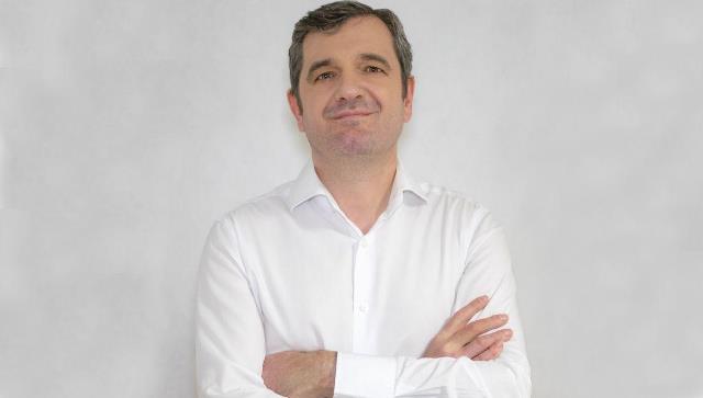 Frederic MALOT de @RuedelaPaye est l'invité du jour de LA COQUELICOTIDIENNE 🎙 Faites le plein d'information avec <a href="/RadioCoquelicot/">Radio Coquelicot</a> ➡ goo.gl/vGJBiA #Allier #Auvergne #entreprises #Vichy