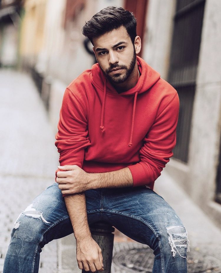 AgoneyUpdates's tweet photo. 📸 | Nueva fotografía de Agoney publicada por @vicovang : “Todo lo pequeño suele ser lo más grande 📸 @agoney lo hace inmenso.”

https://t.co/0DFa3J6JTO https://t.co/4DlPX8hdLx