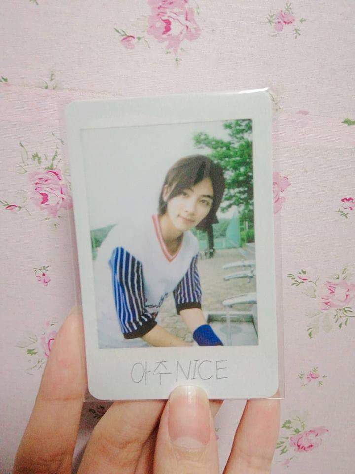 gotwenjunhuied's tweet photo. [PH ONLY] Selling Jeonghan photocard from Love &amp; Letter Repackage only for 250 pesos!! DM me if you're interested! ^^ Help RT please~ ♡ https://t.co/TitMogfveZ
