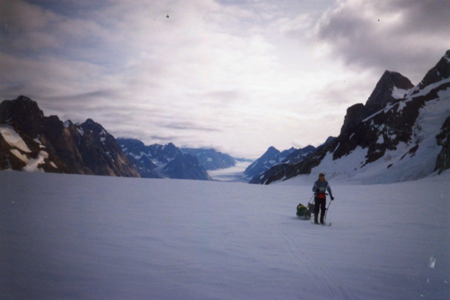 charlescamping's tweet photo. A long ago summer on the ice. Arctic days, climbing and adventure. The latest Neil's Blog feature on the Charles camping website.
https://t.co/6EkshIh8vh https://t.co/6V17Xke36o
