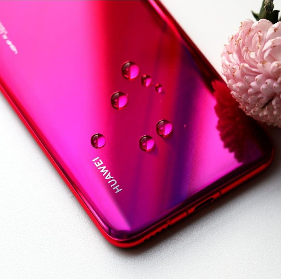Huawei Nova 4 officially launch in China 🔥🔥😍 The Nova 4 uses the Kirin 970 Soc with 8GB of RAM and 128GB of ROM, The 20MP rear camera version is priced at 3099 Yuan and 48MP Camera version is priced at 3,399 Yuan  #huawei #huaweimobile #huaweinova4 #kirin980 #news #firstlook