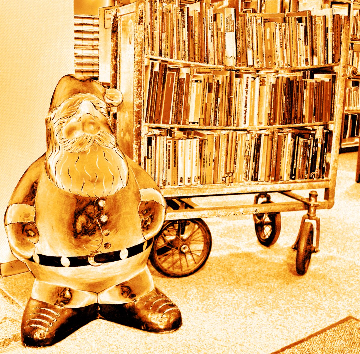 HGR_RUB's tweet photo. NOCH SCHNELL EIN BUCH?! HGR hat zu vom  22.12.18 - 06.01.2019 zu! Schöne freie Tage! isb@rub.de https://t.co/5EN4nS3kUz
