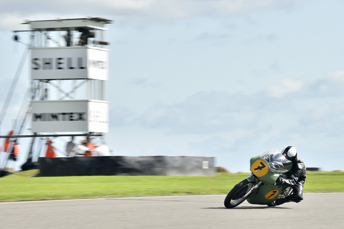 goodwoodrevival's tweet photo. #GoodwoodRevival https://t.co/0nS8FFirfR