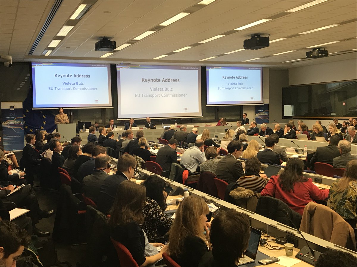 Bulc_EU's tweet image. Overall external #transport costs are estimated at around EUR 1,000 billion (around 7% of EU GDP). User and #polluters do not fully pay for these costs, not in any mode. We now have a 'society/#environment pays' principle ! Engaging discussion ahead → europa.eu/!mw93DY