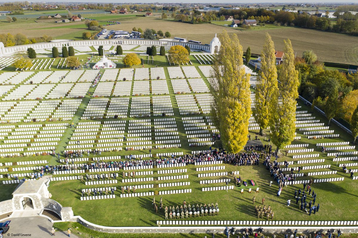 CWGC's tweet image. How about this for a unique view of @CWGC’s Tyne Cot Cemetery taken by @levenephoto last month during a burial service for two unknown Australian soldiers &amp;amp; an unknown British soldier of #WW1. You can find out more about the service here: ow.ly/Za7L30mwgNP #OurWorkContinues