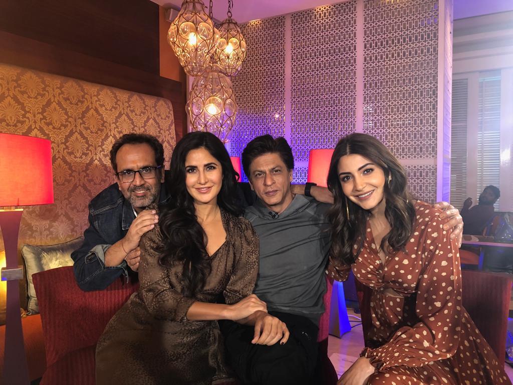 RedChilliesEnt's tweet photo. With just #4DaysToZero, @iamsrk, @AnushkaSharma , #KatrinaKaif and @aanandlrai get together for #ZeroPromotions in Delhi!

Book your tickets now: https://t.co/jQhTcjmcZL https://t.co/ZePpxHlxen