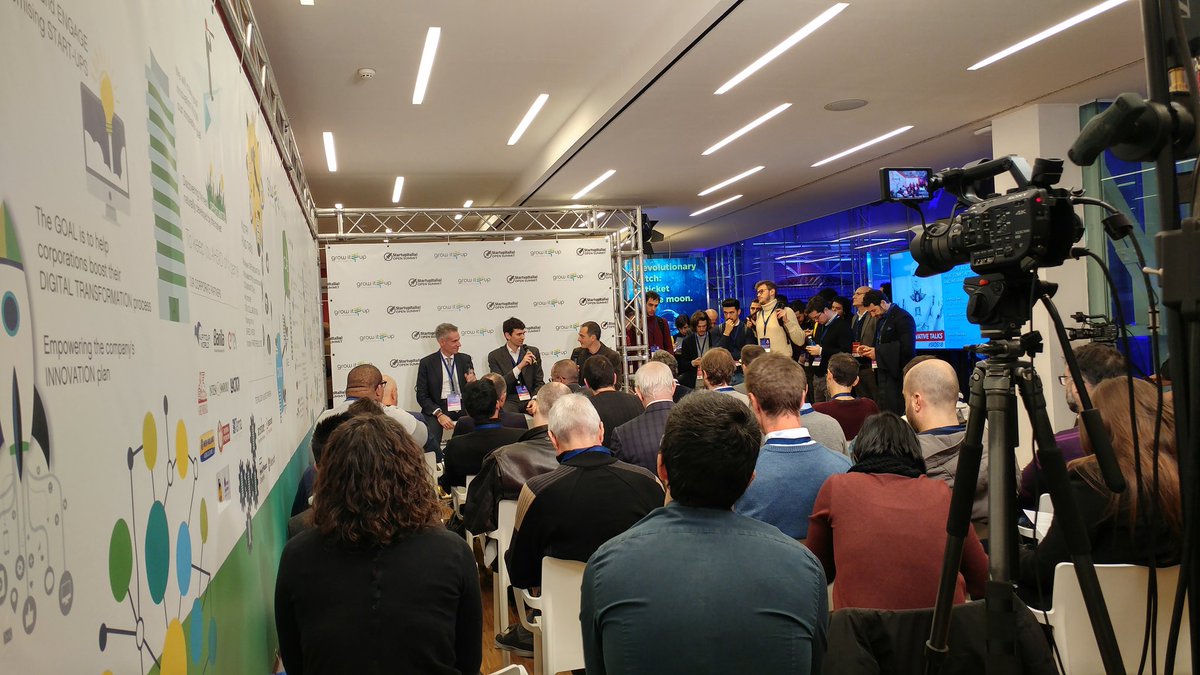 StartupItalia tweet media