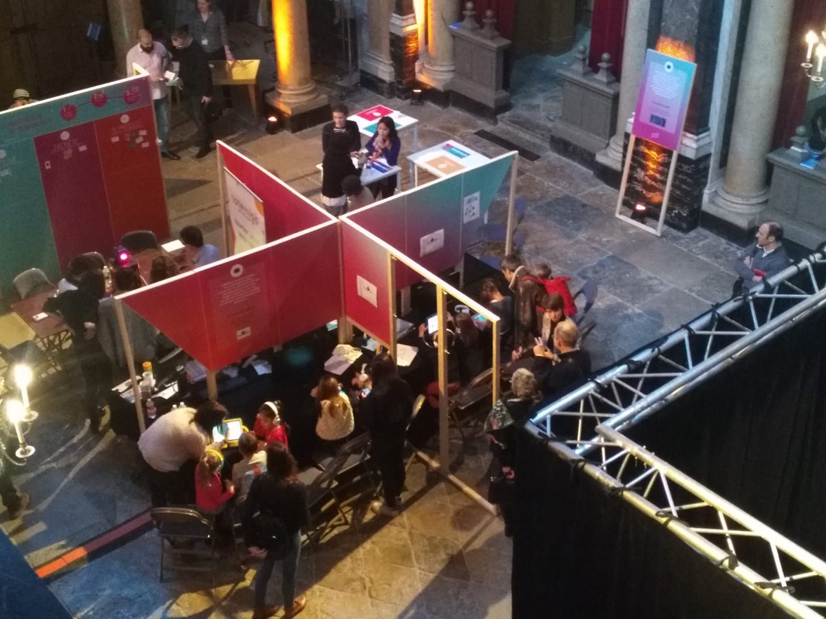 FrenchTechOneLS's tweet photo. En direct de #SUPERDEMAIN pour #SUPEREDTECH à la Chapelle de la Trinité à #Lyon ! Des ateliers, conférences, stands, démos autour de la #EdTech sur une journée dédiée. https://t.co/VKzYF9nlUy