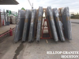 HilltopGraniteO's tweet photo. Fresh Arrival to our Houston location β ABSOLUTE BLACK SUPER EXTRA 3CM container. Itβs completely non-treated, top quality monument grade material with tighter grains.
Total 48 slabs available for immediate shipment at huge sizes 131β x 78β https://t.co/dvLeaMEp88