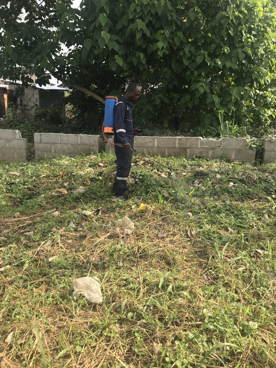 snipesltd's tweet photo. Herbicide application
#Ecofriendly
#SnipesGroup
#SnipesFumigation
#Safety1st
#SafetyAlways https://t.co/r0fZhGwo6d