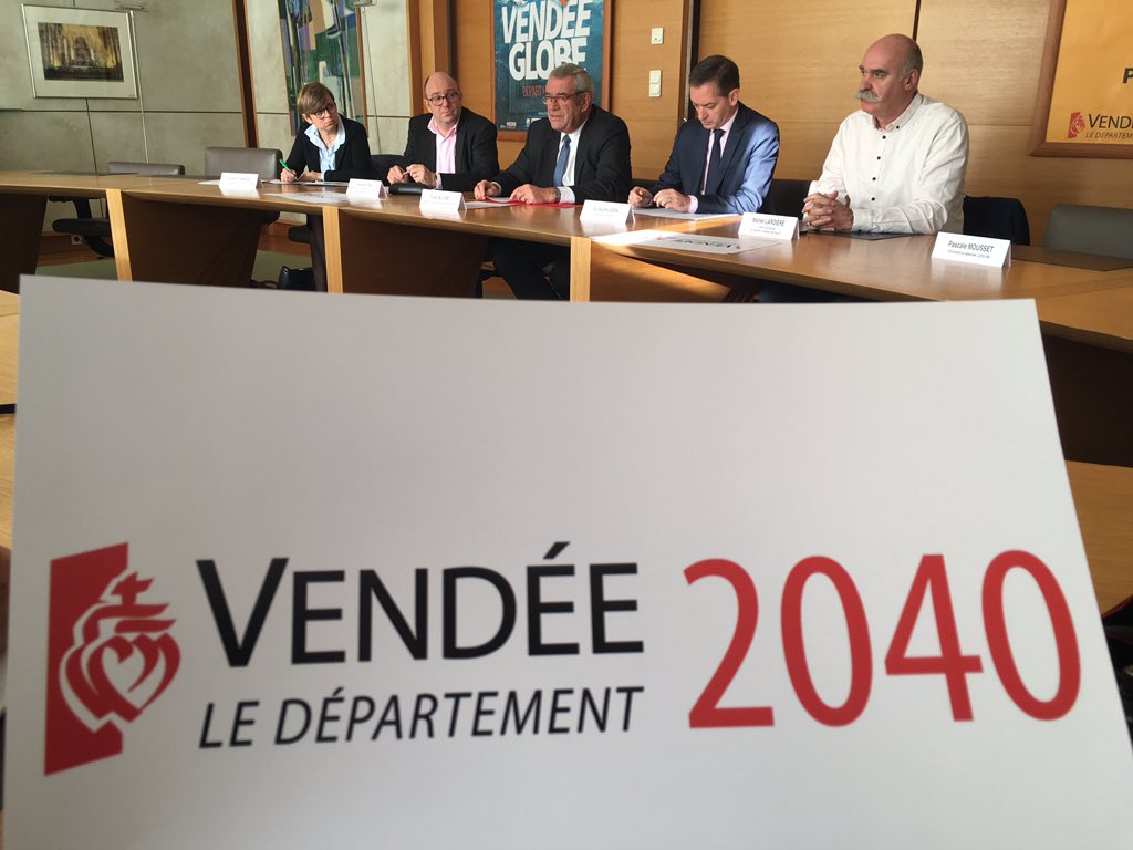 Département Vendée tweet media