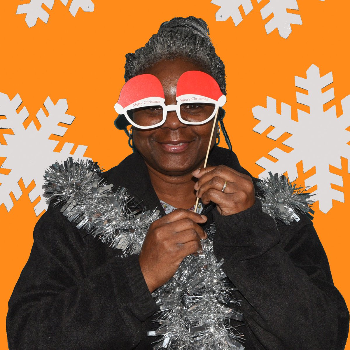 CommTransfer's tweet photo. The very first Christmas gifts were NOT wrapped. This is because the people giving those gifts had two very important characteristics:
1. They were wise.
2. They were men.
#JokeOfTheDay #CountdownToChristmas #CommercialTransfer #Whatwerewethinkingaskingstaffforfavouritexmasjokes https://t.co/sJsjSadbr2