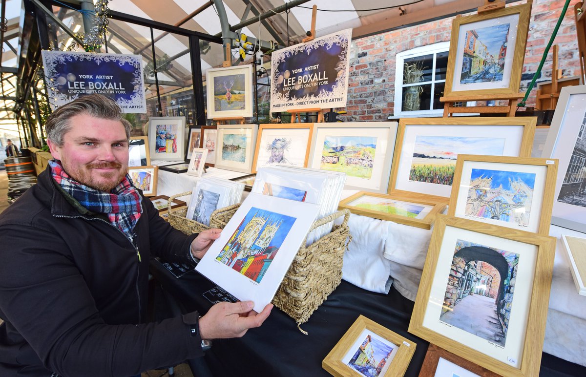 Shambles_Market's tweet photo. Come and meet our friendly traders in Shambles Market today. You can browse the perfect Christmas gifts from your local indie businesses and grab a bite to eat in our food court. #shoplocal #YorkChristmas @VisitYork https://t.co/uW45sDixRh