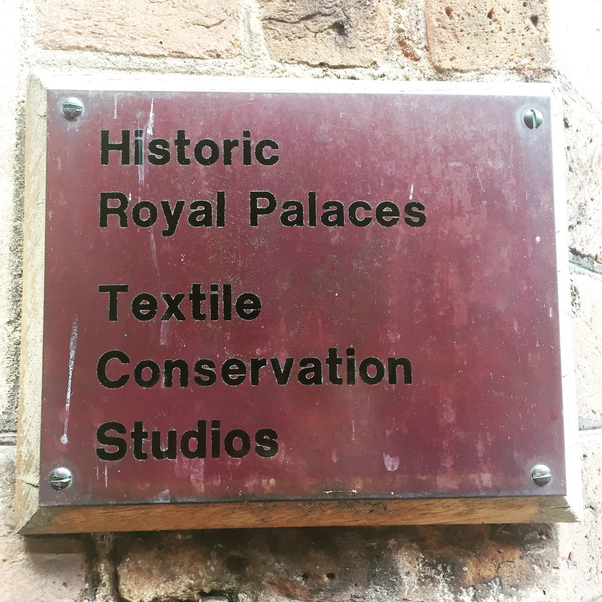 stephchinneck's tweet image. my favourite part of @OpenPalace was visiting the textile conservation dept at @HamptonCourtHfd so of course I took a @DullMuseumSnaps