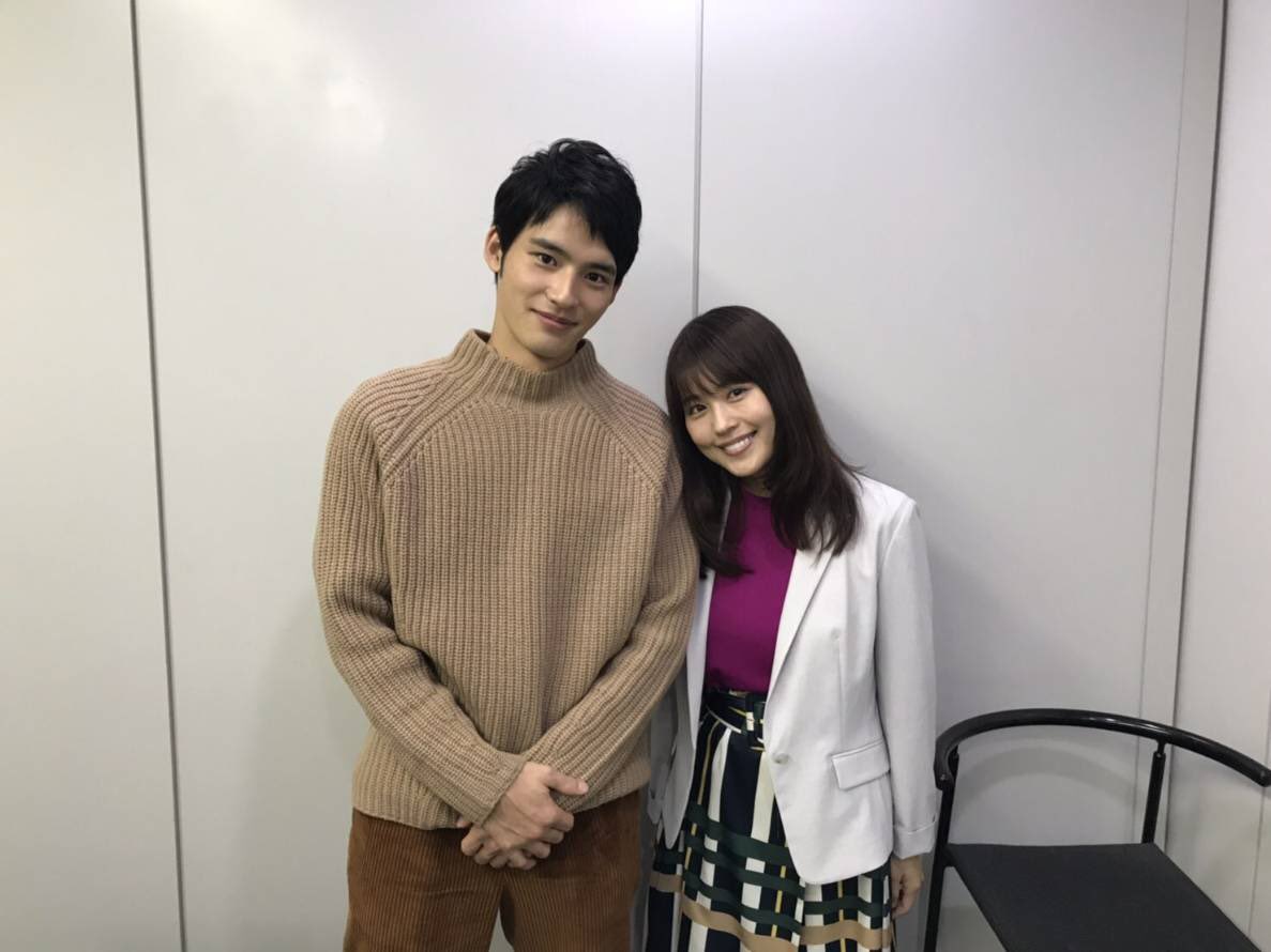 有村架純の私服 「中学聖日記」の作中で着用されていたスカートです