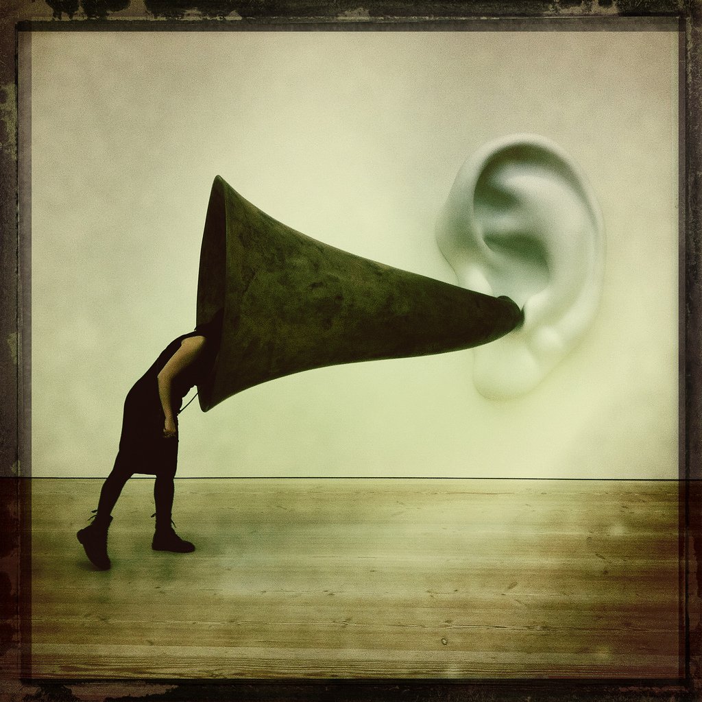 ¿Sabes escuchar de verdad? Pon en práctica estas pautas y descubre las ventajas que esta habilidad puede tener en la relación con tu hijo.
#Kliquers
 
kliquers.org/padres/se-escu…

Un proyecto de <a href="/LQDVI/">LoQueDeVerdadImporta</a>, patrocinado por <a href="/CantabriaLabsES/">Cantabria Labs Spain</a> , escrito por @TCP_psicologos