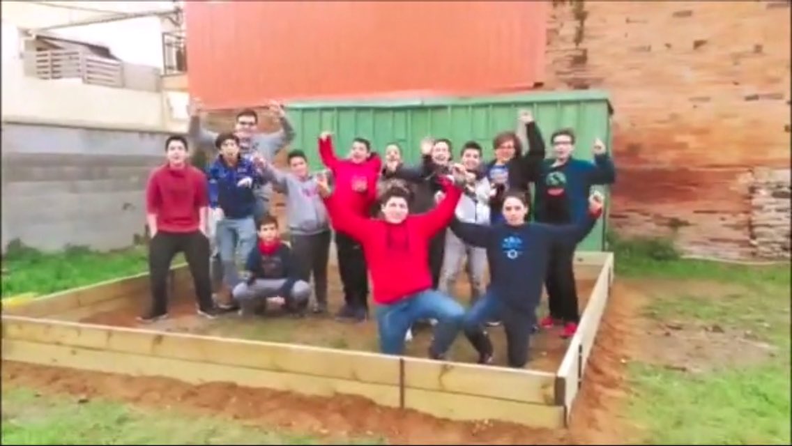 epiagranollers's tweet photo. #IAPWeek 2018. Aquí teniu l’enllaç al vídeo del making off (extended version)
https://t.co/jI5lZY8oWF I la primavera del 2019... la 2a edició! Una setmana de Projectes internivell proposats per l’alumnat #SUMMEM https://t.co/Eze1vszcb5