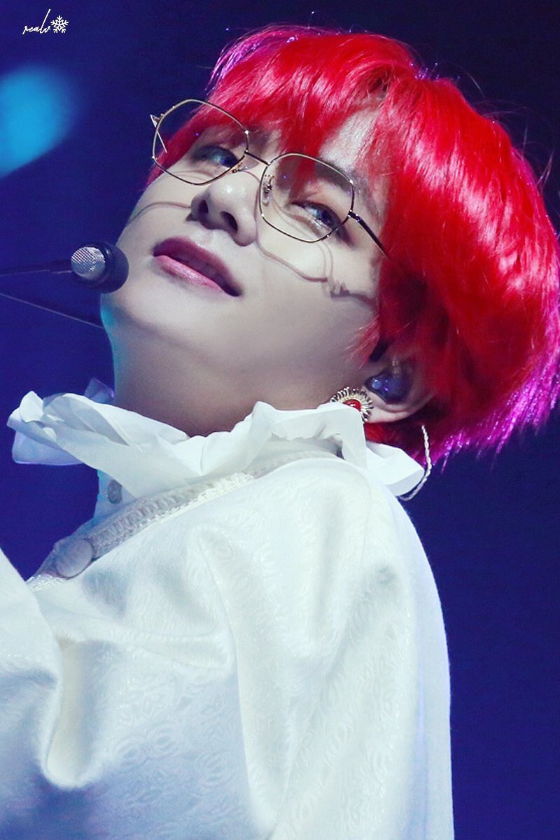 白 赤髪のテテちゃんは人類逸脱した美 T Co 8bumimcljf Twitter