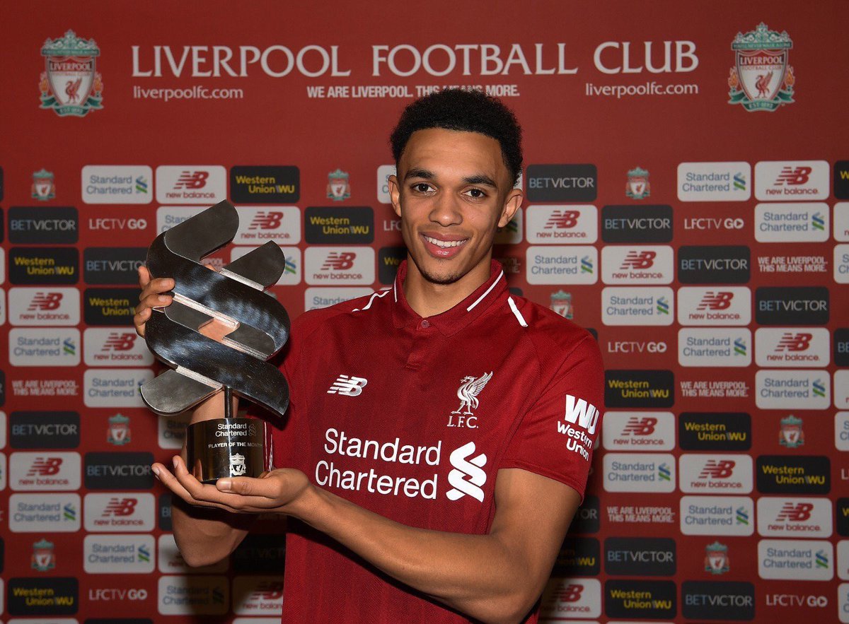 MursAndSalah's tweet photo. I want to follow all Liverpool fans on twitter. RETWEET &amp; LIKE if you're a Liverpool fan, let's follow ourselves #YNWA https://t.co/lU0qysTE11