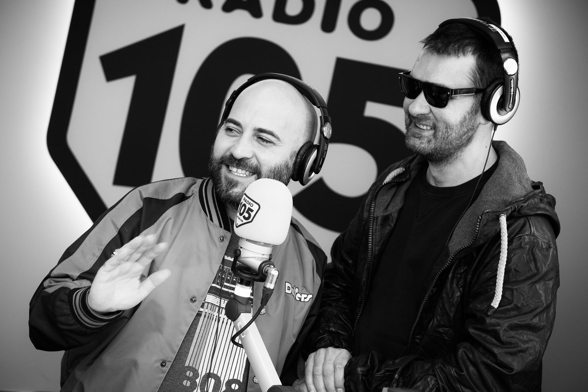 Chi intervista stasera <a href="/MaxBrigante/">Max Brigante</a>❓🤔
I <a href="/Negramaro/">negramaro</a> 🎉🎉🎉
Appuntamento a <a href="/105MiCasa/">105 Mi Casa</a>, dalle 2⃣0⃣  📻
👉 bit.ly/DirettaRadio105
#Negramaro #NegramaroIndoor2019 #17dicembre <a href="/LiveNationIT/">Live Nation Italia</a>