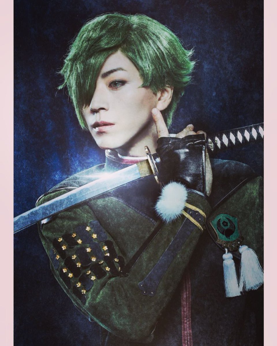 fakechantomo's tweet image. [IG] #映画刀剣乱舞 完成披露上映会12/27（木）
#tohoシネマズ六本木ヒルズ #舞台挨拶
#新ビジュアル #2019年1月18日公開 .
#鶯丸 #廣瀬智紀