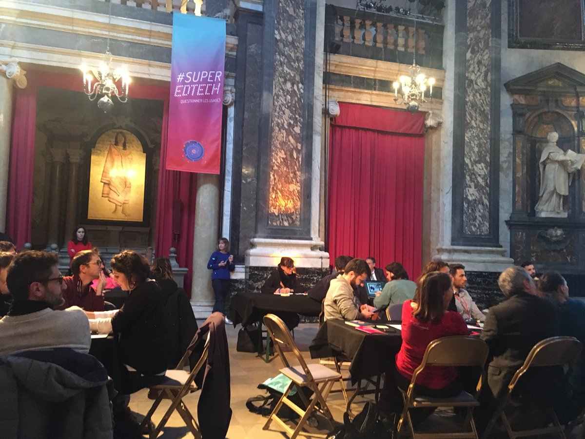McMissir's tweet photo. Superbe écrin pour #superedtech à Lyon avec une table-ronde riche d’inspiration sur l’apprentissage numérique : engagement des élèves, accompagnement par le prof comme leviers d’efficacité pédagogique @digiSchool @Pix_officiel @Projet_Voltaire https://t.co/8rQyVirZ9d