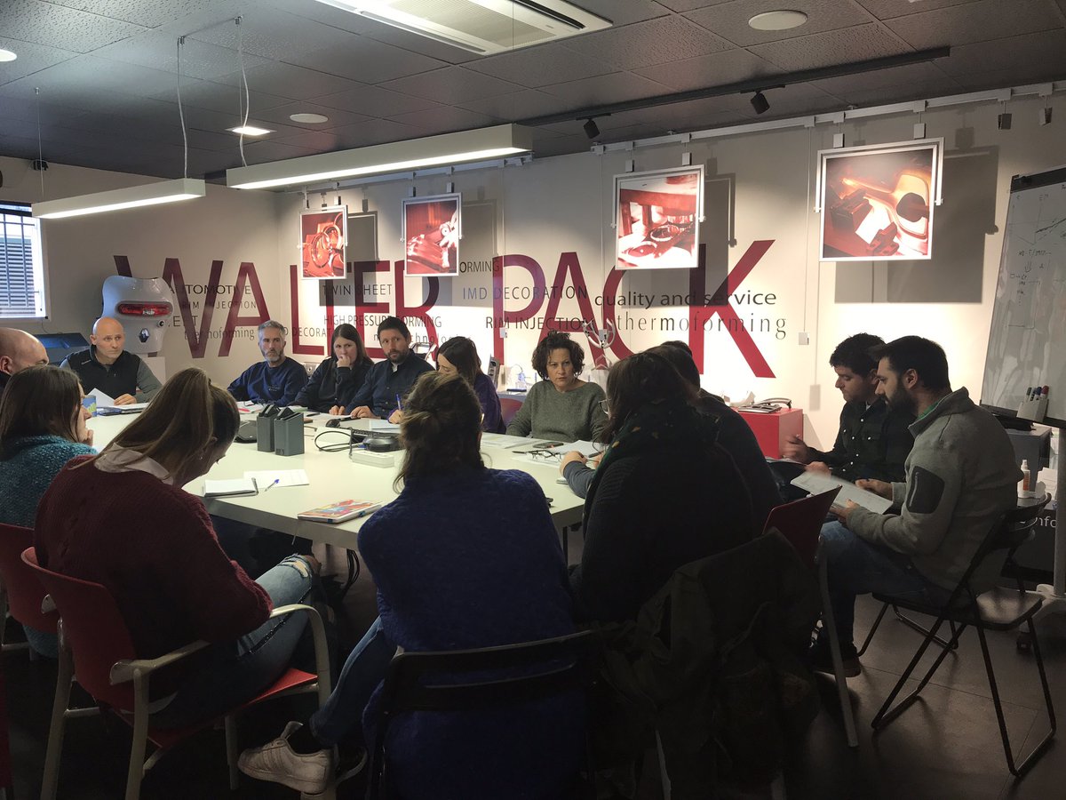 NERbyK2K's tweet photo. En #WalterPack, documentando reunión de compromiso para poder contarlo en formato vídeo.
#nerbyK2K https://t.co/kemb1LnfJk