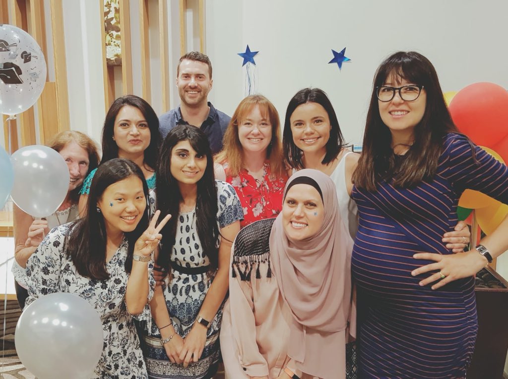 riahn_libro's tweet photo. #LPS Year 6 Farewell with the Stage 3 #dreamteam @ArunaPant4 @AllisonRainbow @RoaHendy @TunaliRose @LidcombePS 💃🏻🎵🥳👏🧁 https://t.co/nYTodtCzqG