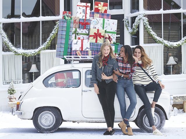 LandsEnd_UK's tweet photo. We're all loaded up and almost ready to go... don't miss out... last order date for Christmas delivery is tomorrow!

#love #fun #holiday #lastorderdate #cute #christmas #gift #christmasiscoming #celebration #cosy #gifts #mylandsenduk #wishlist https://t.co/tvV9dcpnha https://t.co/VOaXGvG3Ua