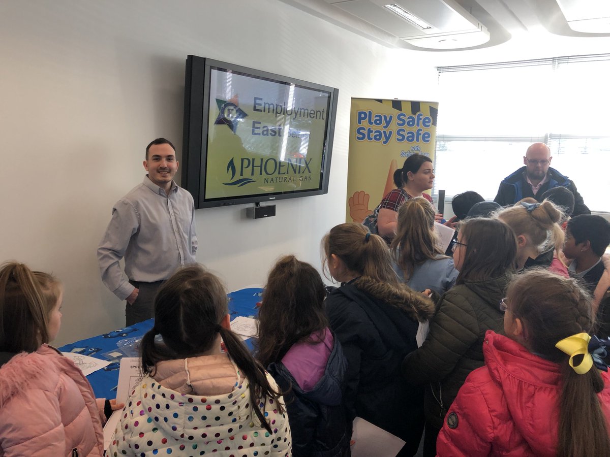 Pupils from #StMatthewsPSBelfast had a great time recently when they attended a #WorkplaceVisit to <a href="/phoenixni/">Phoenix Energy</a> #WorkInspiration #SafetySam #EcoWarriors