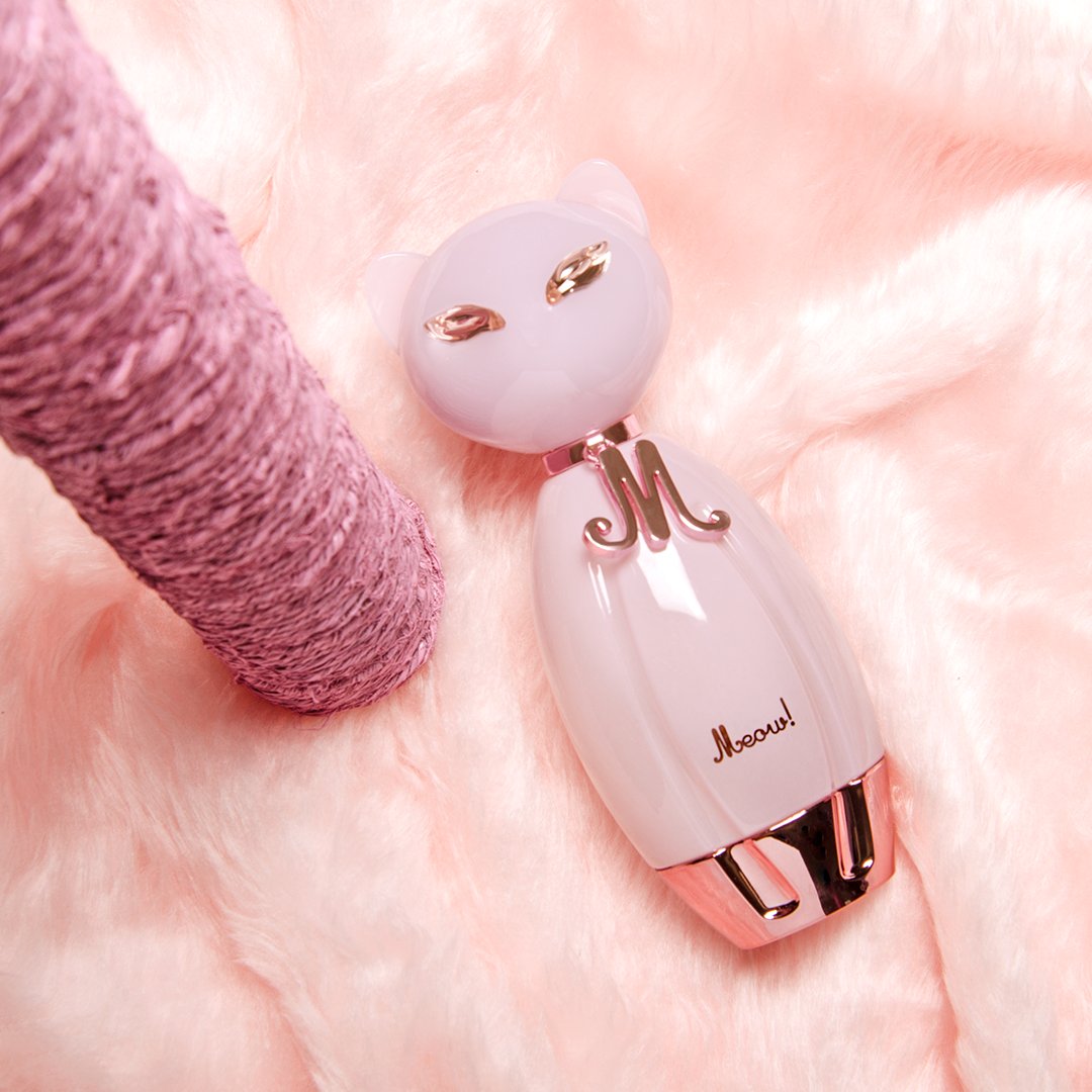kpfragrances's tweet photo. Cuddle up with #KPMeow this weekend π» #KPFragrances https://t.co/TEWpvHIUiC