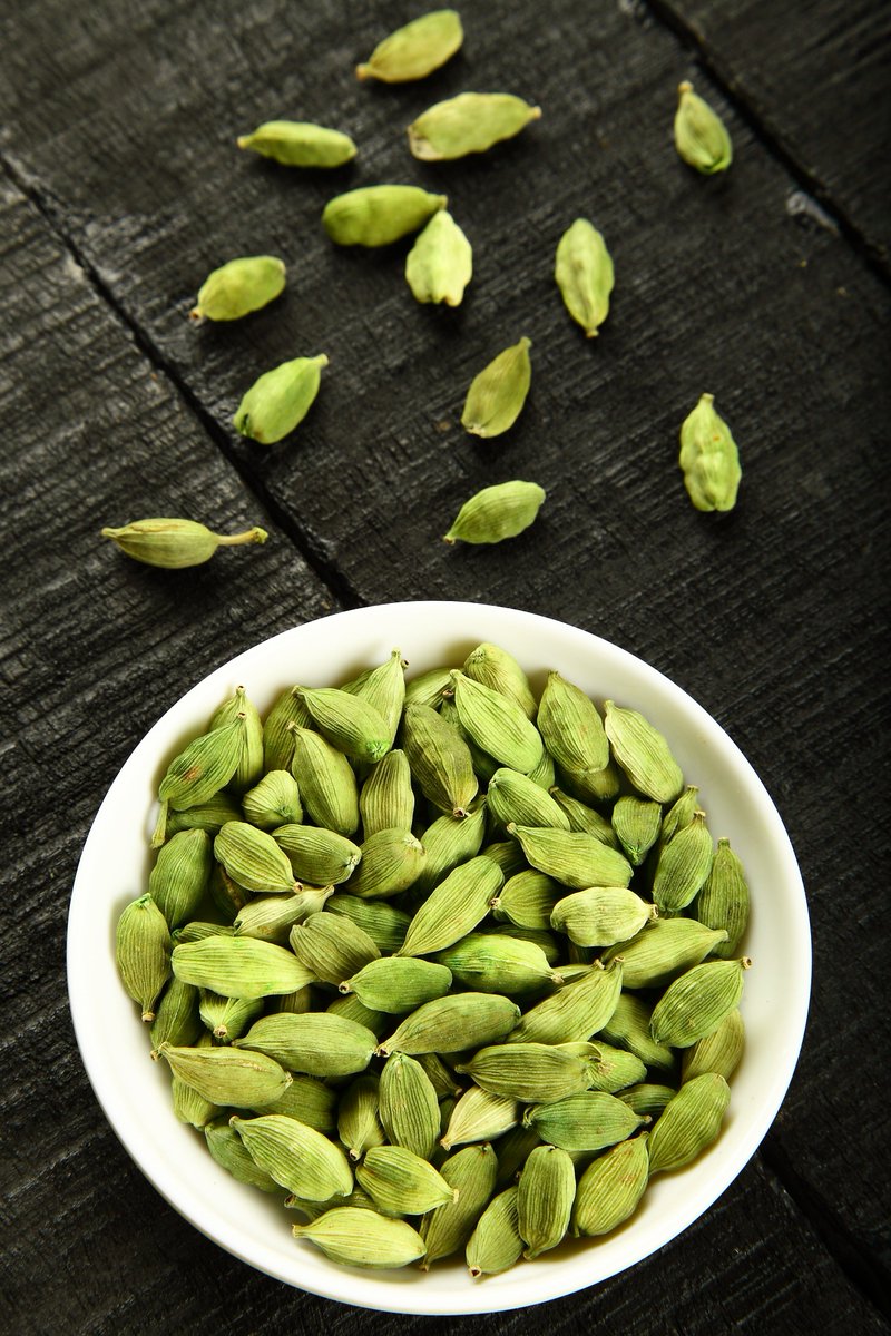 KeralaTourism's tweet photo. Try our Semiya Payasam, Kozhukkatta, or Unnakaya; else, just believe us when we tell you that we have the most flavorsome cardamom in the world. https://t.co/veKwxQdk5g