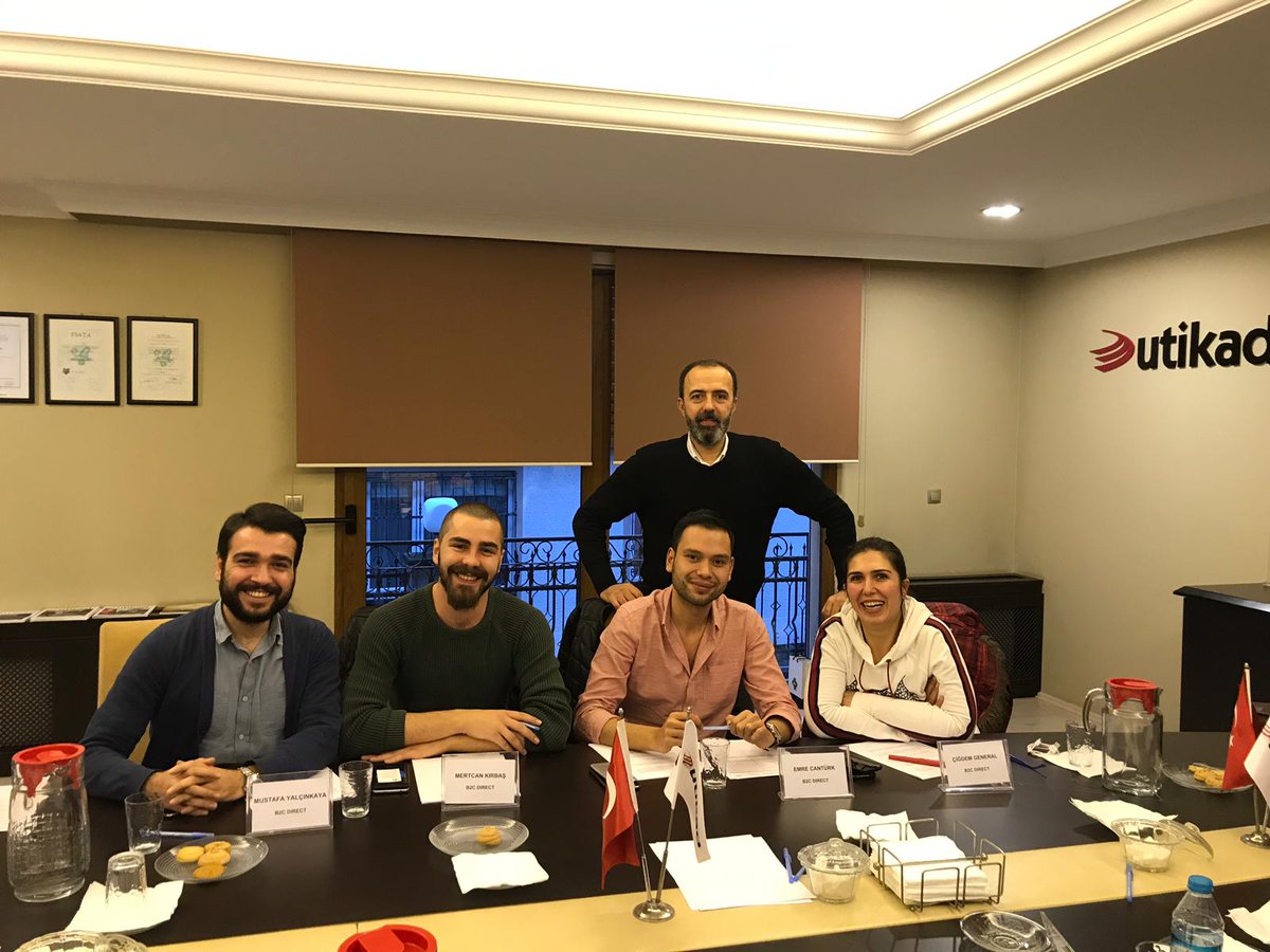 B2CDirect's tweet photo. @B2CDirect Satış Direktörü Çiğdem General ve Satış Ekibinin katıldığı, @utikadofficial tarafından gerçekleştirilen "Lojistik Sektöründe Etkin Satış ve Satış Teknikleri" konulu eğitimde; modern satış yöntemleri ve bu alandaki gelişmeler paylaşıldı. 
#eihracat #lojistik #eticaret https://t.co/whzXstqPR5